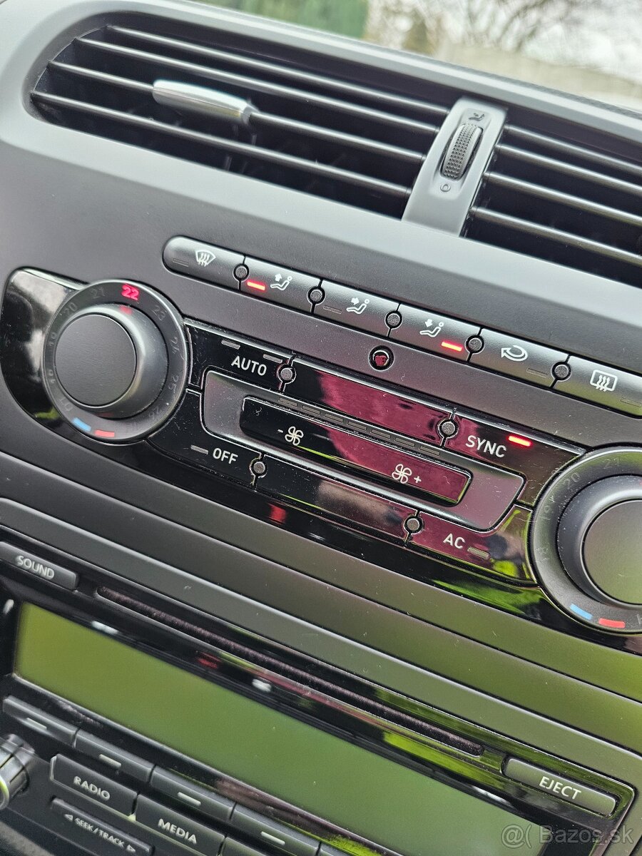 Seat Leon r.2012 - 2