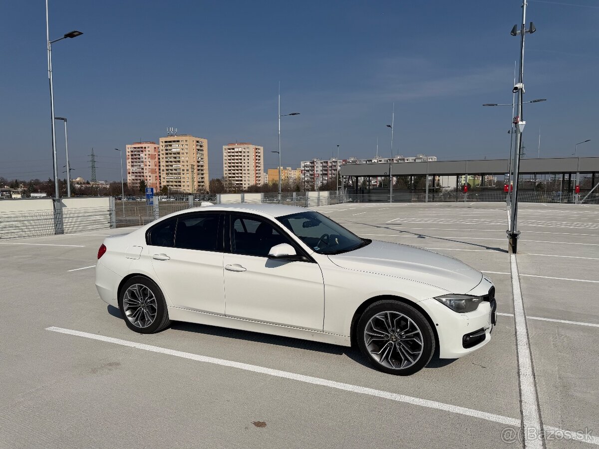 BMW F30 318d - 2