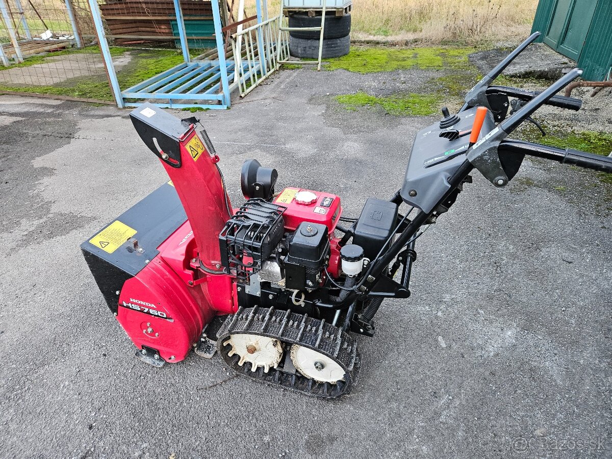 Predám snežnú frezu HONDA - 2