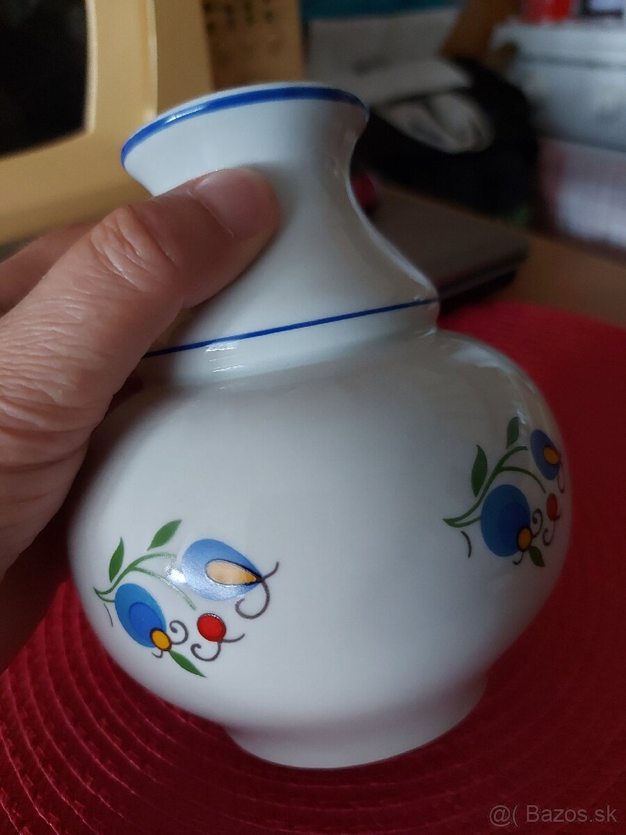 Ľudová váza. - 2