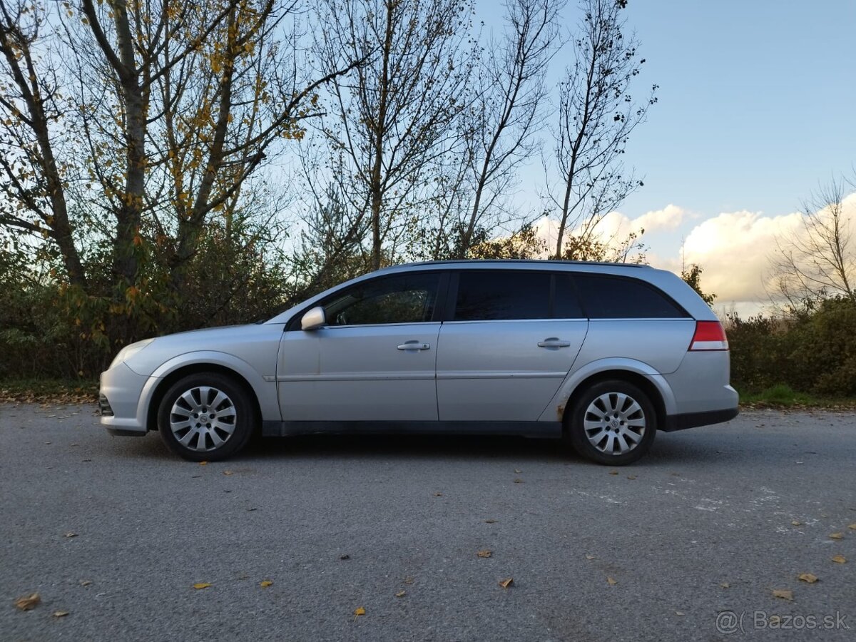Predám Opel Vectra - 2