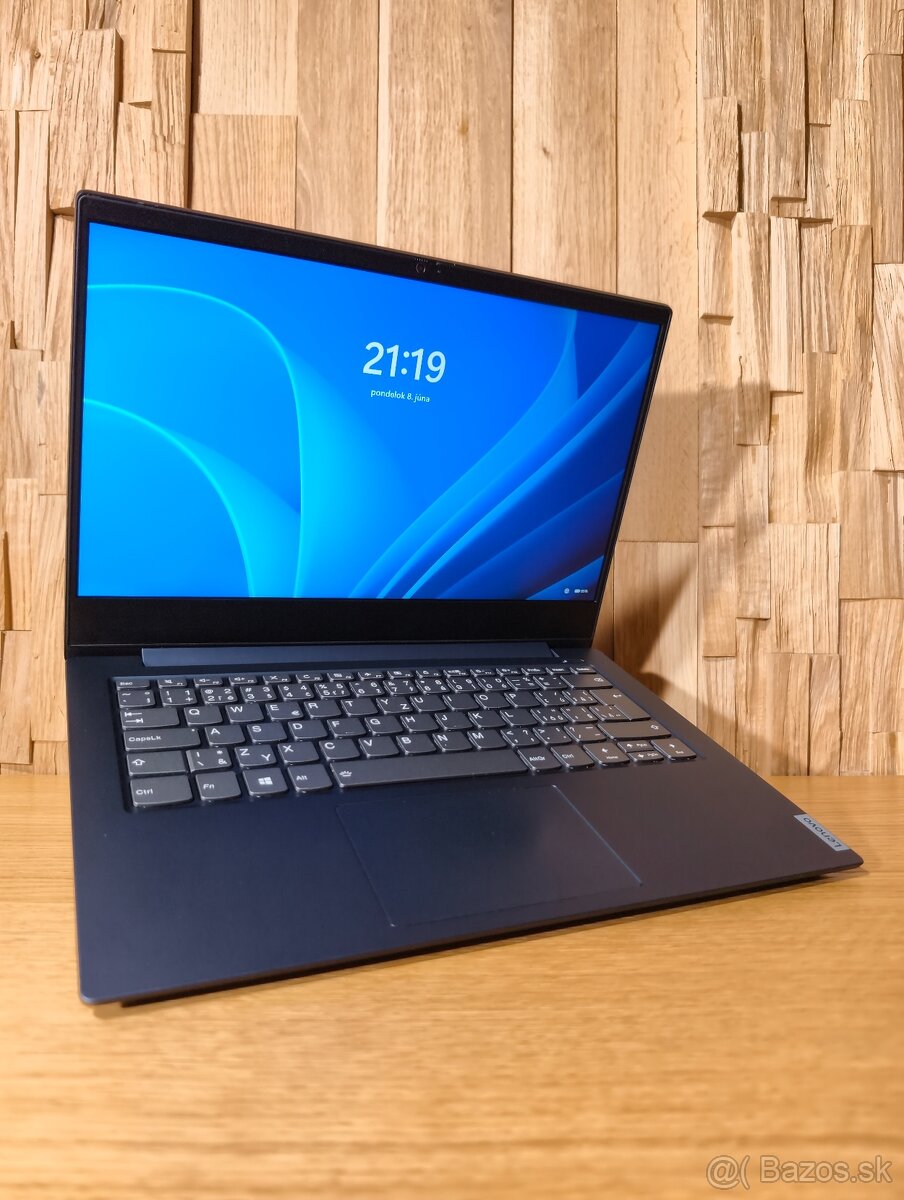Lenovo IdeaPad S340 + taška - 2