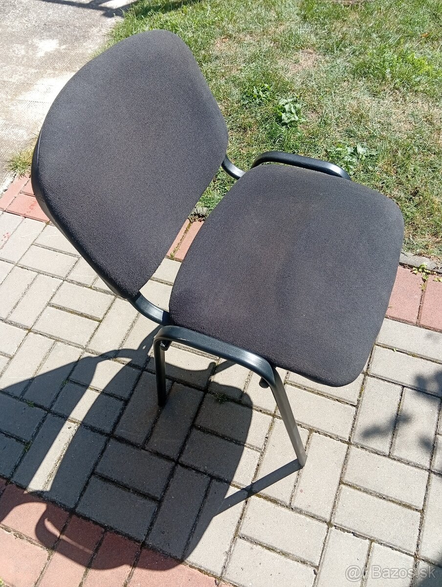 stolicka s latkovym potahom - 2