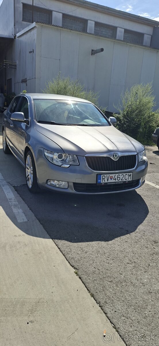 Škoda Superb2 2.0tdi Automat - 2