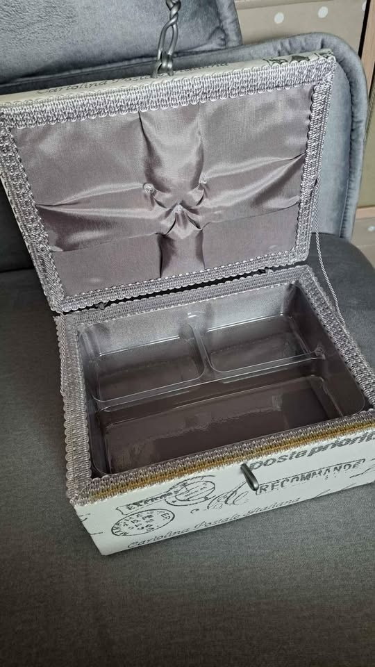 Krabička na šitie - prípadne šperkovnica - teraz zľava -50% - 2