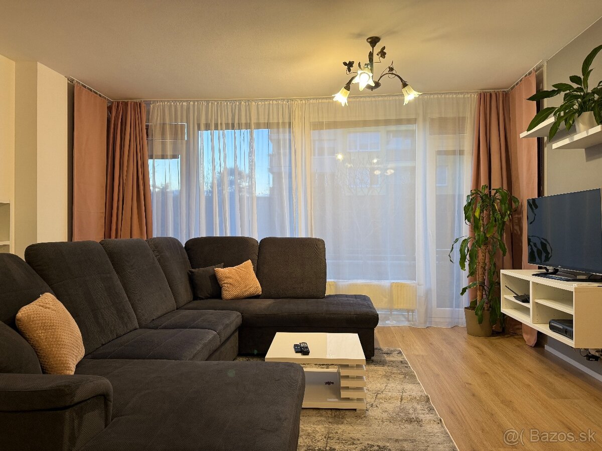 Prenajmem 2 izbový byt Devínska Nová Ves BA - 2