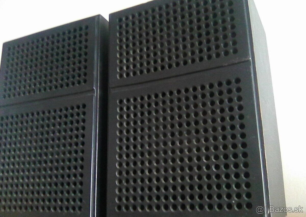 Tesla prázdne debničky - 2