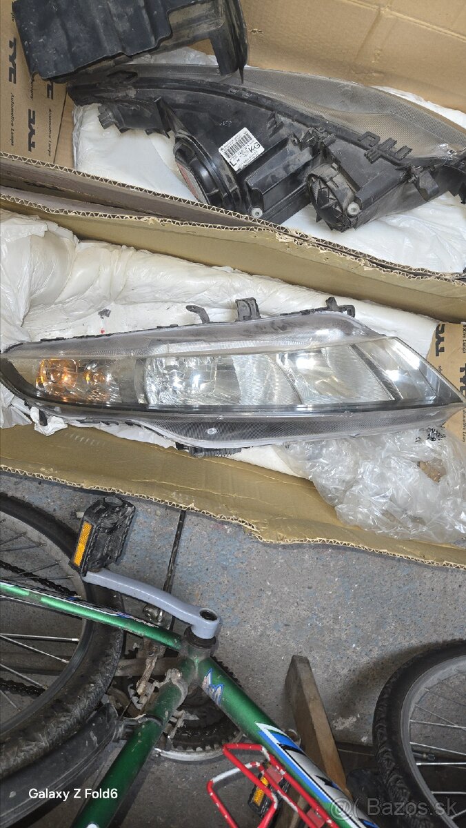 Xenony honda civic 8g - 2