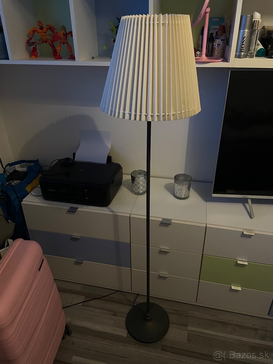 Stojacia lampa - 2