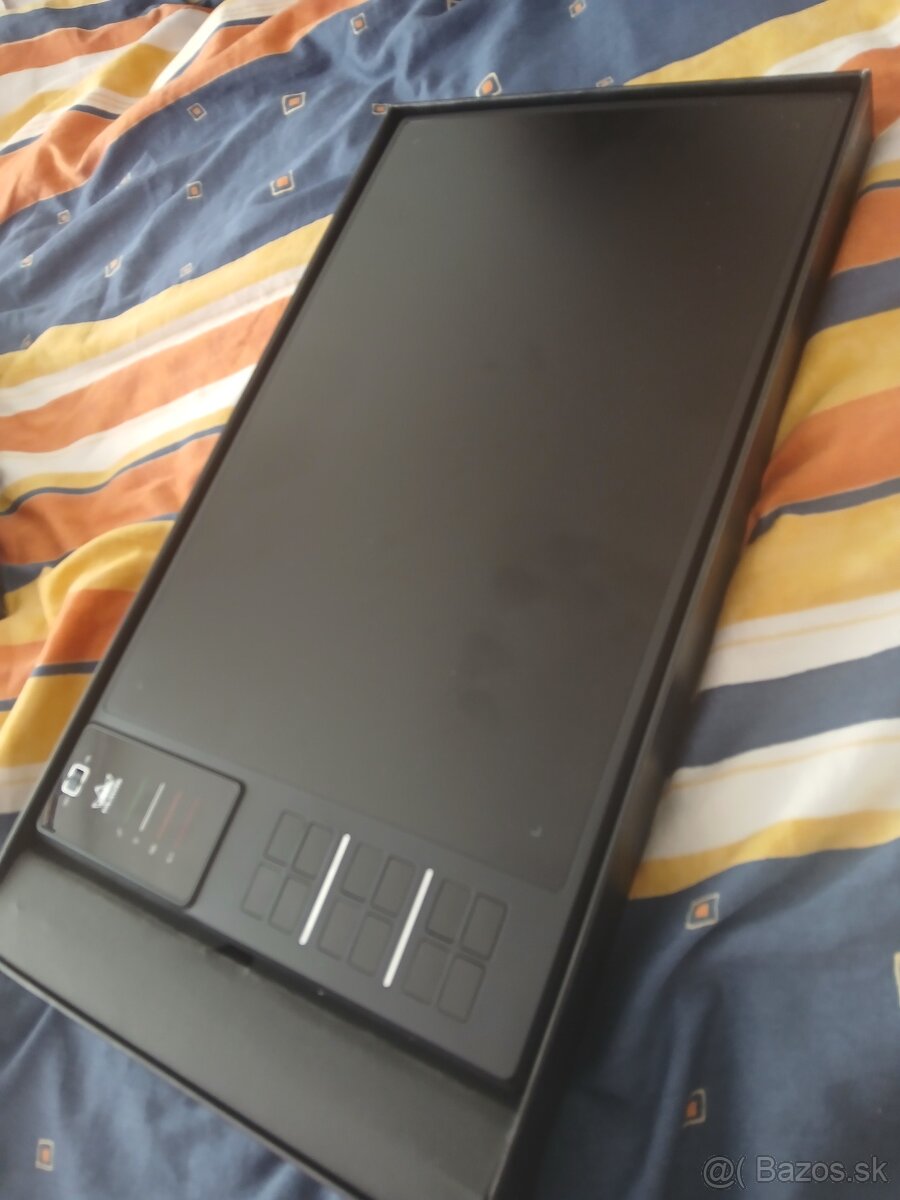 HUION,wireless Graphics Tablet - 2