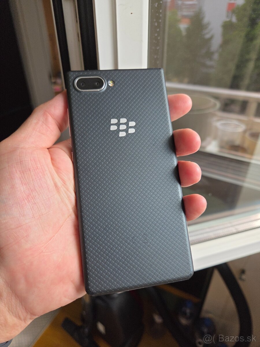 Blackberry Key2 - 2
