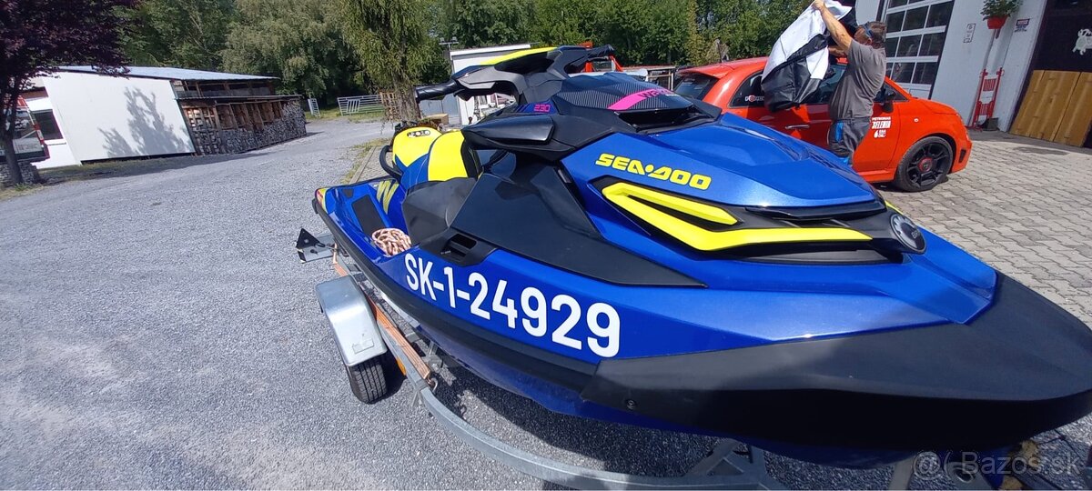 Vodný skúter Sea - Doo - 2