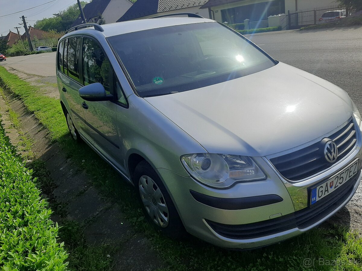 VW Touran 1.9TDI - nova STK/EK, servisovaný, super stav - 2