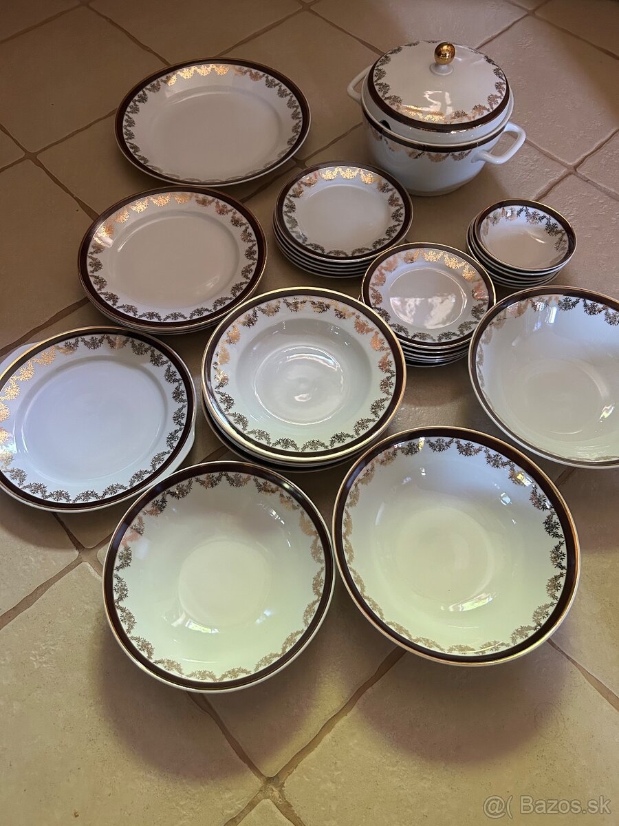 Jedálenská súprava - 2