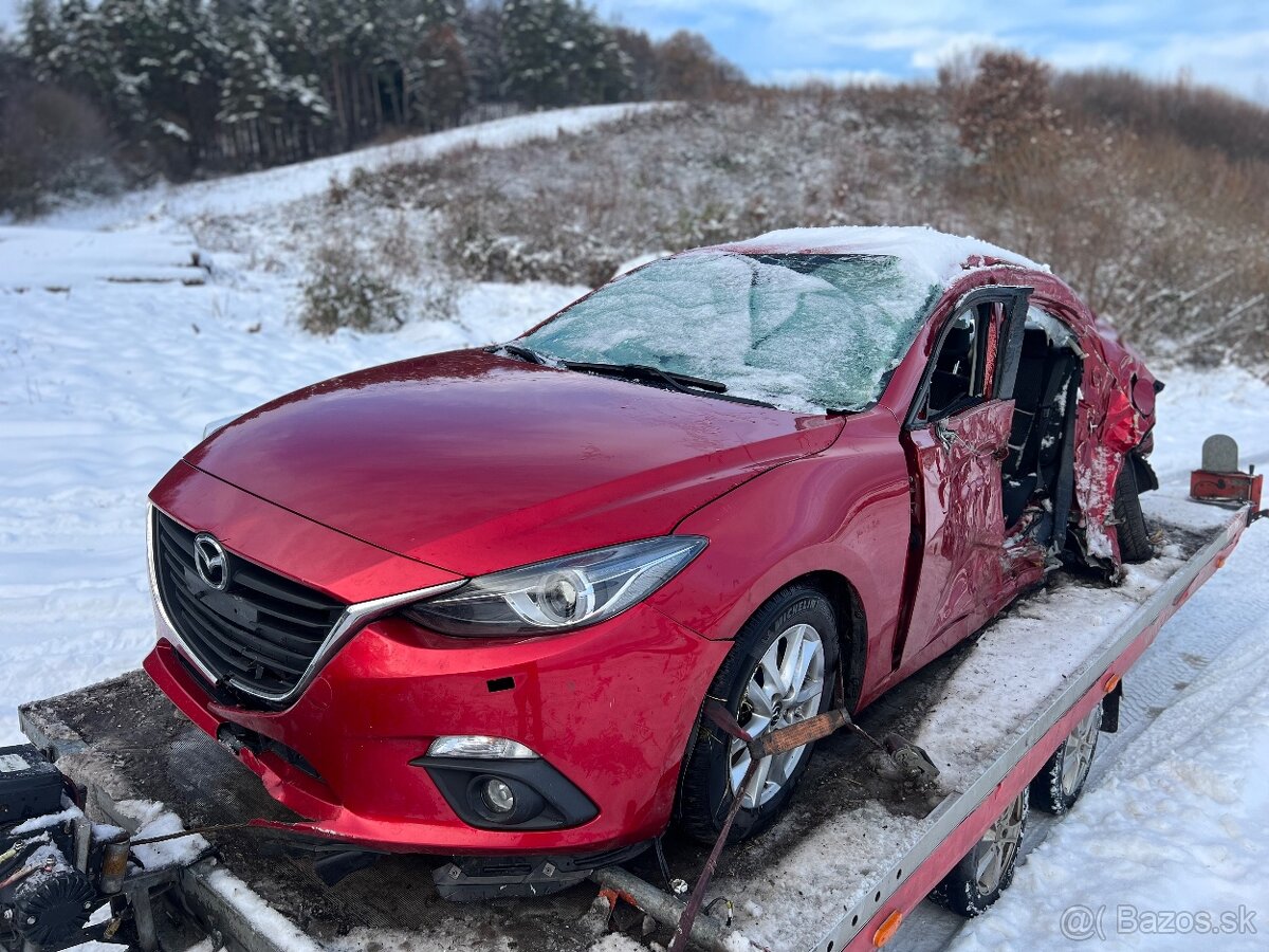 Diely Mazda 3 skyactiv 2016 2.0 88kw - 2
