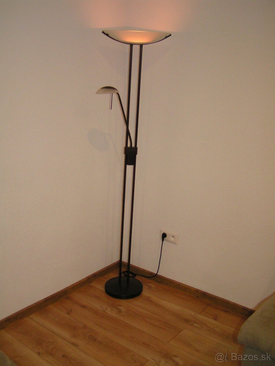volne stojaca lampa - 2
