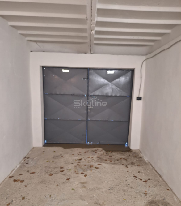 Prenájom samostatná garáž 18m2, Teslova ul. Ružinov, Bratisl - 2