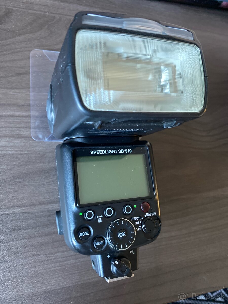 Blesk Nikon SB-910 - 2
