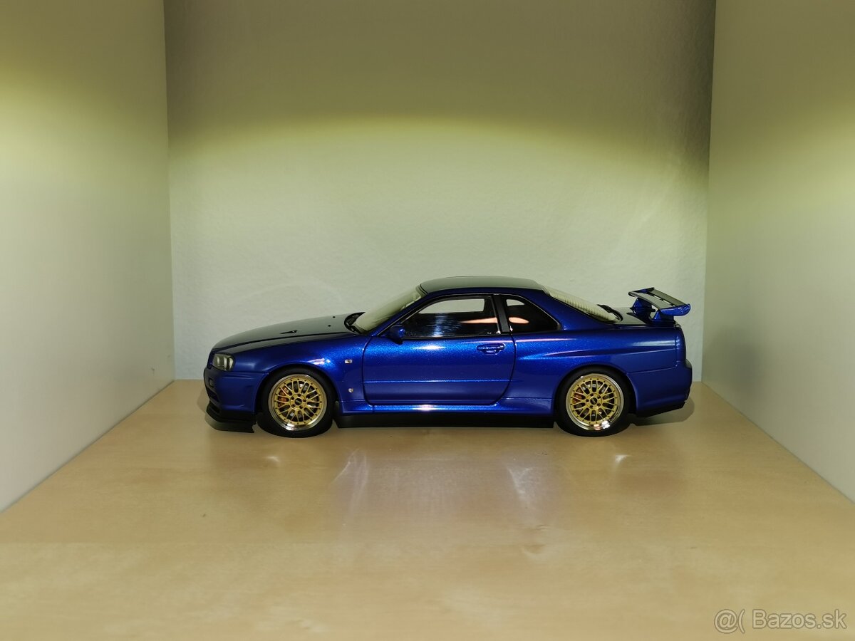 1:18 Nissan Skyline - 2