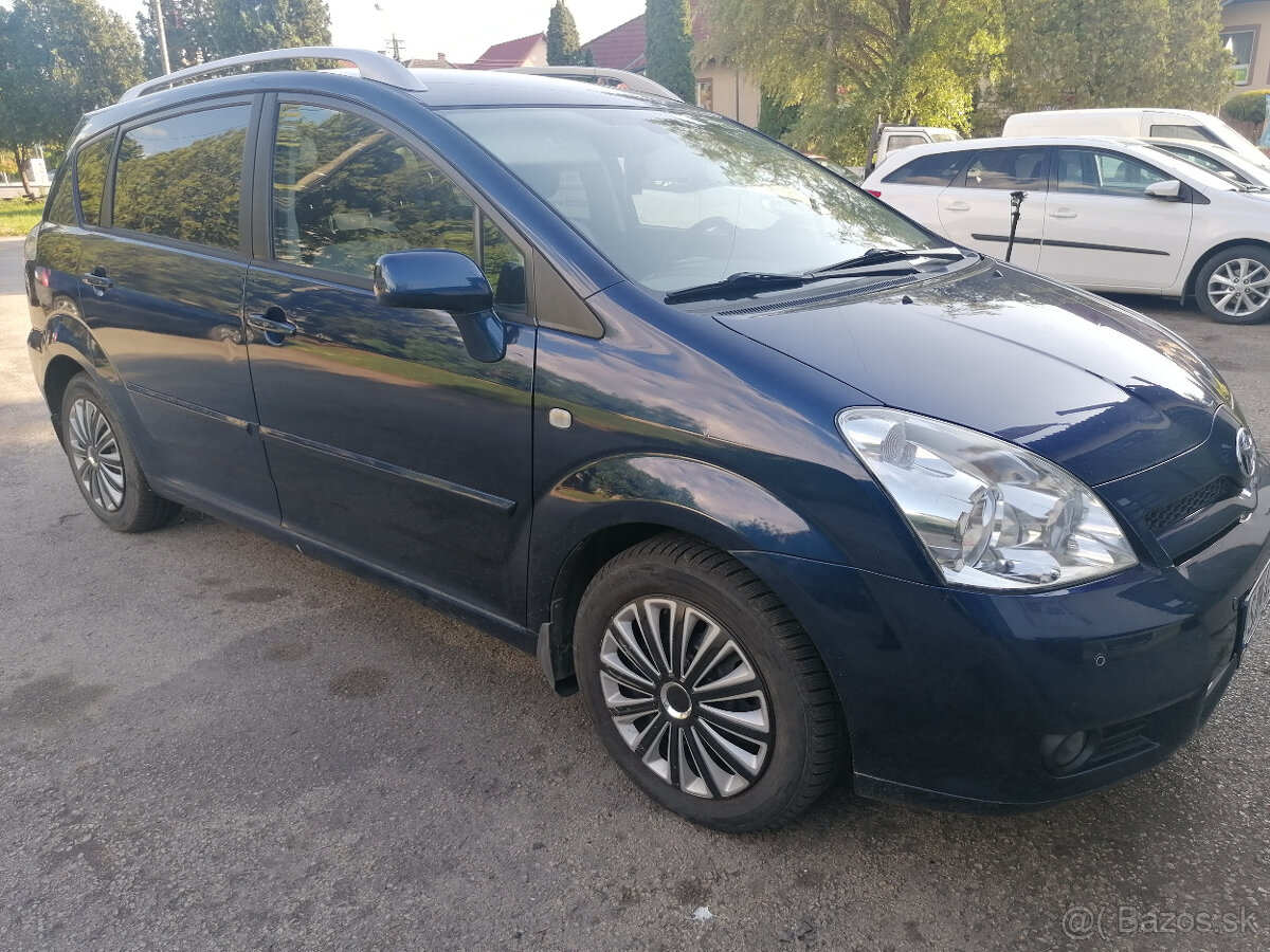 TOYOTA COROLLA VERSO AUTOMAT 1.8VVTI - 2