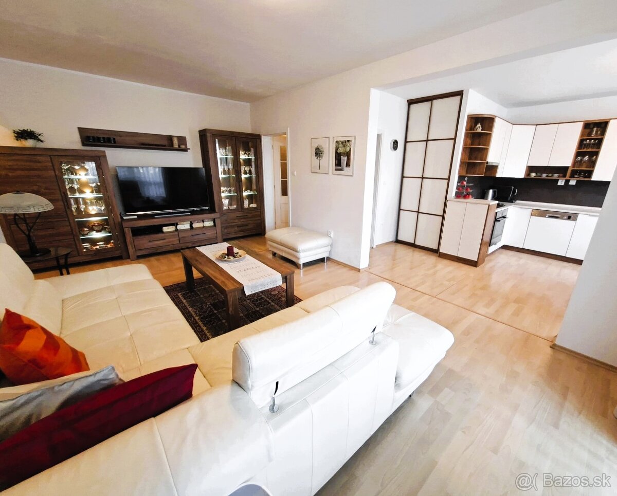 PREDAJ - 3. izbový byt - Sputniková ul. - 2