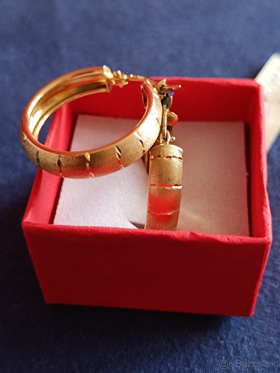 Zlate náušnice kruhy so zarezmi - 2