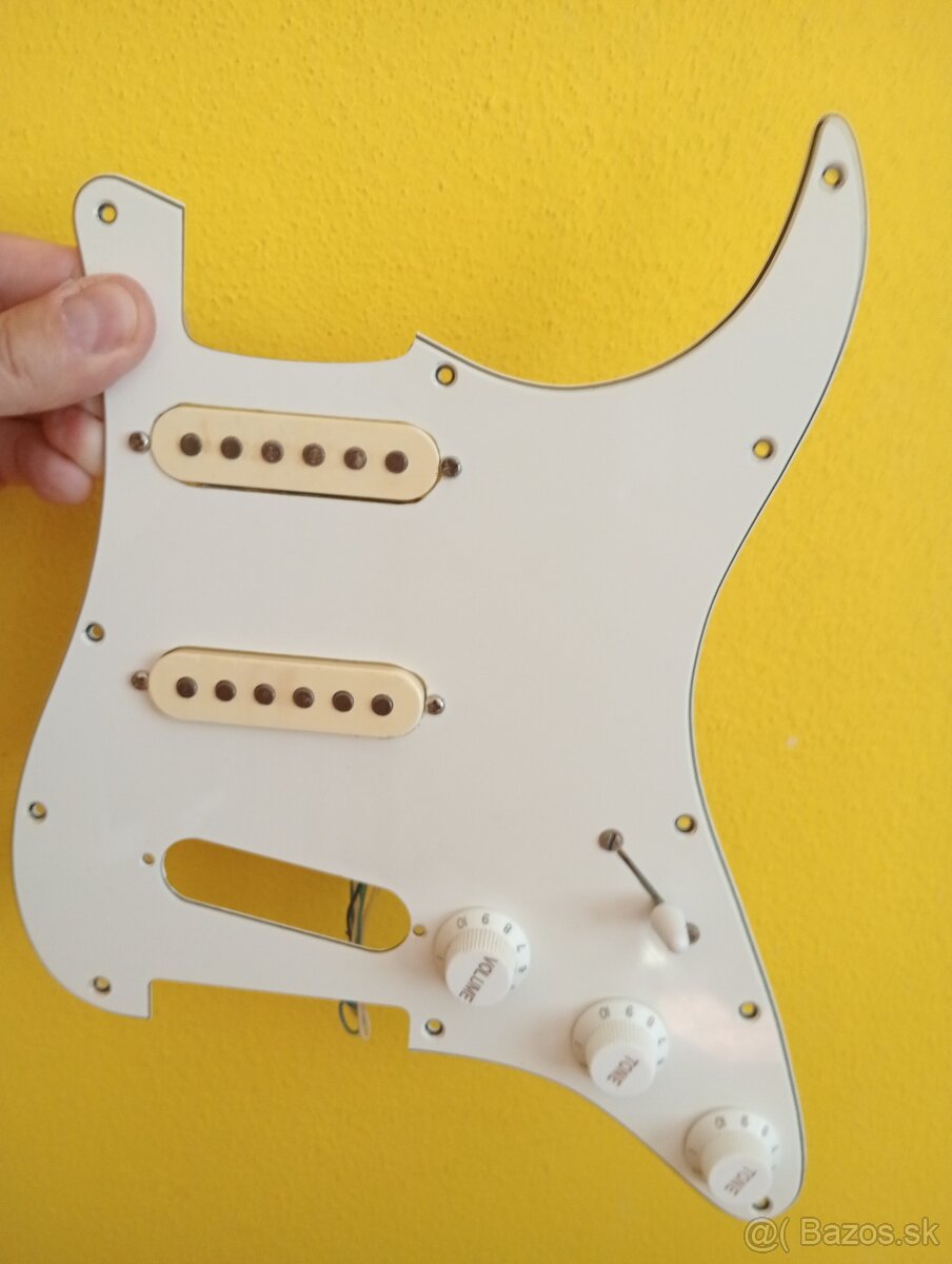 Snímače Stratocaster- pickguard, poťáky 70 roky Greco,Maya - 2