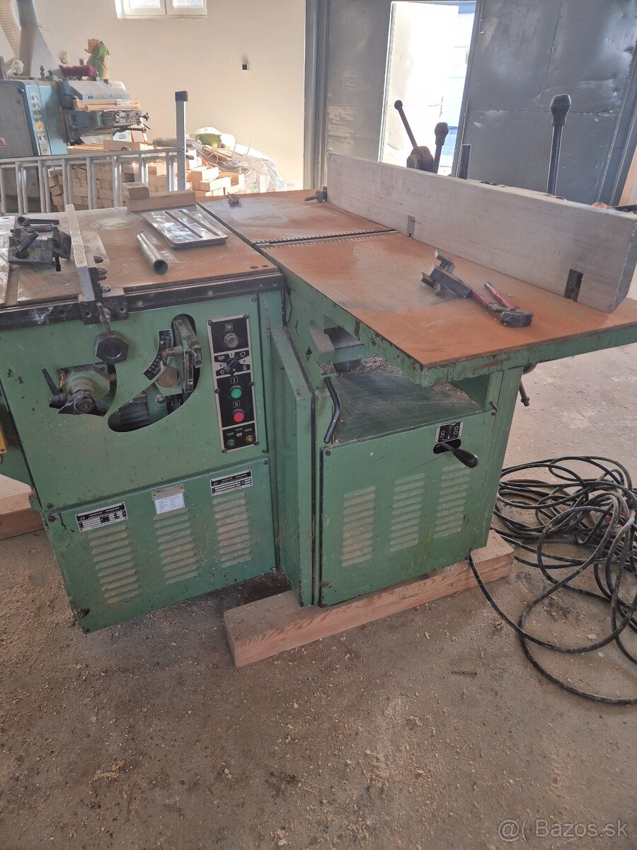 Kombinovaný stroj Liptovské strojarnie - 2