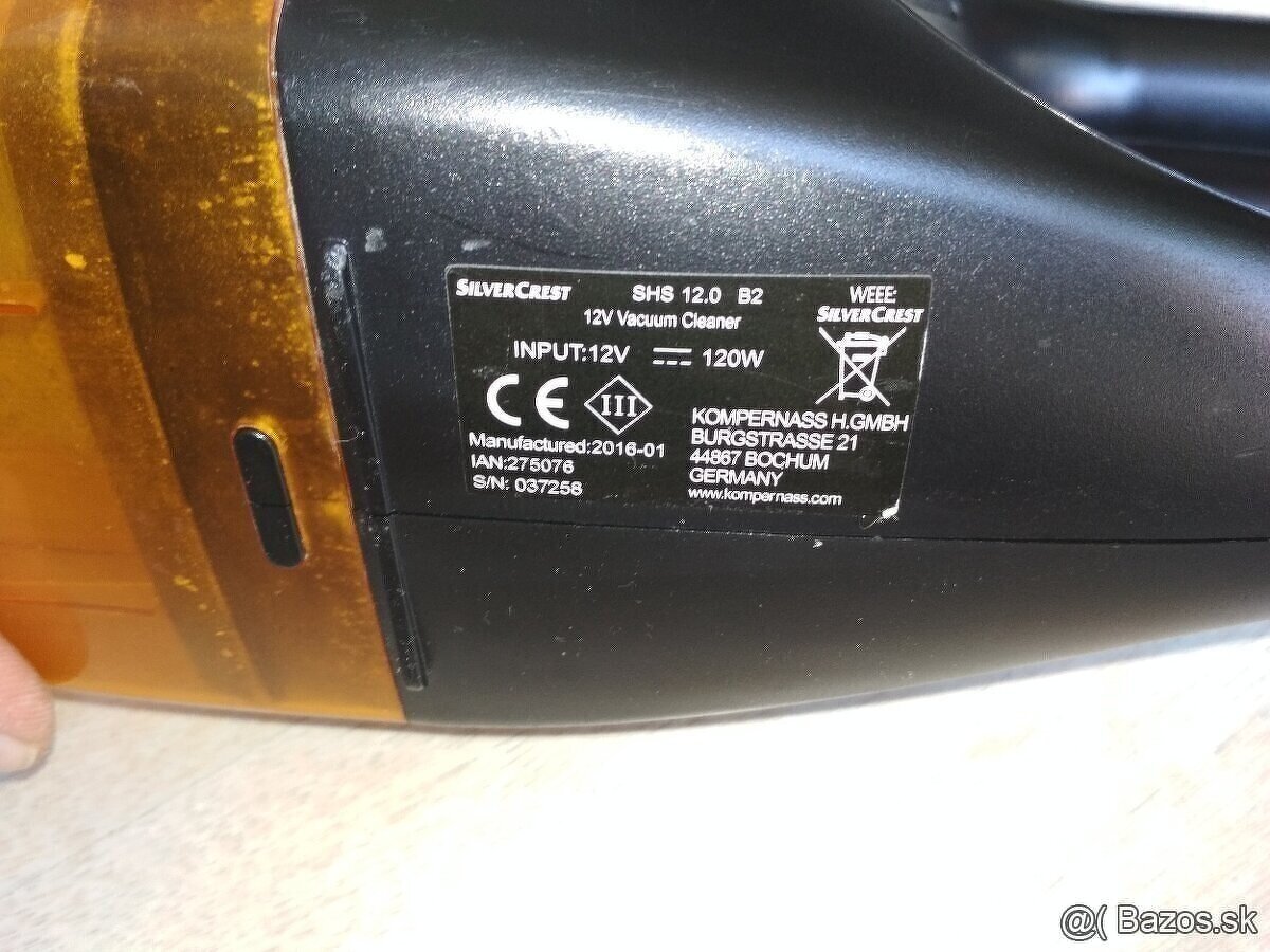 Ručný vysávač do auta 12V - 2