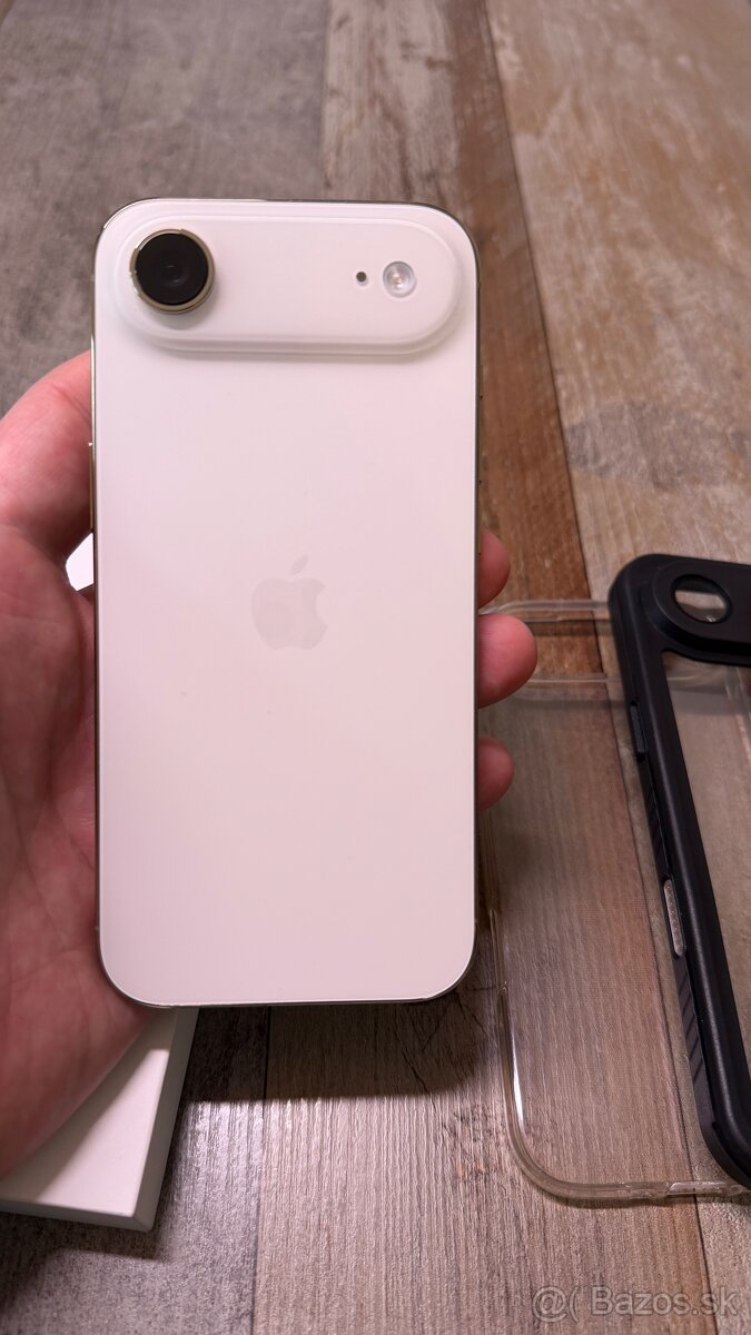 Iphone AIR zlata farba + obaly - predam/vymenim - 2