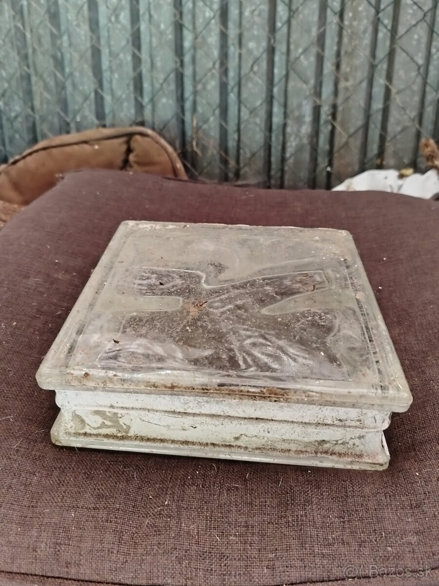 Sklo betóny biele - 2