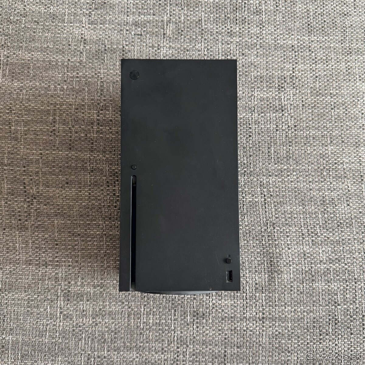 Predám Xbox Series X - 2