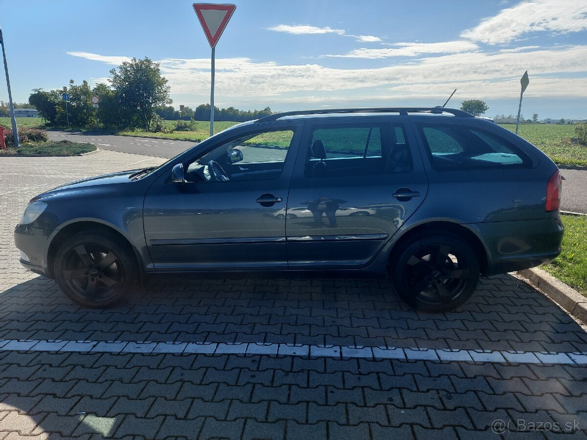 Škoda Octavia combi 2.0 tdi dsg - 2