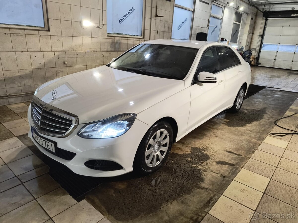 Mercedes benz E200 - 2