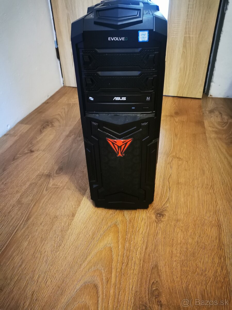 Pc skrinka - 2