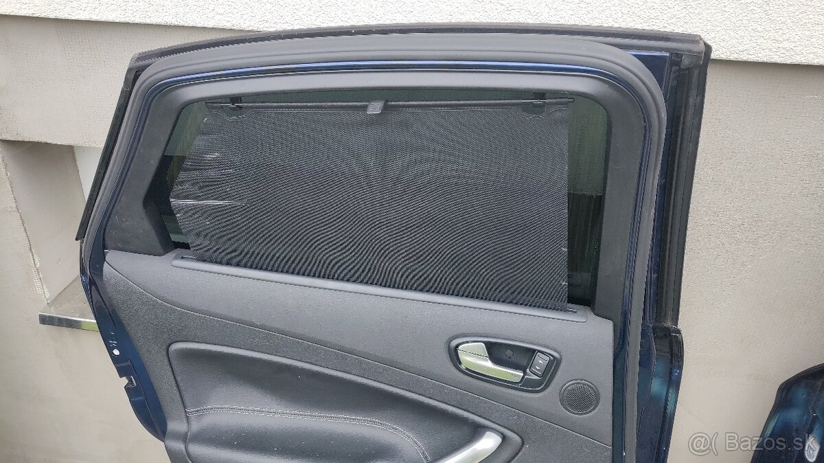 Tapacire s clonami Ford Mondeo hatchback - 2