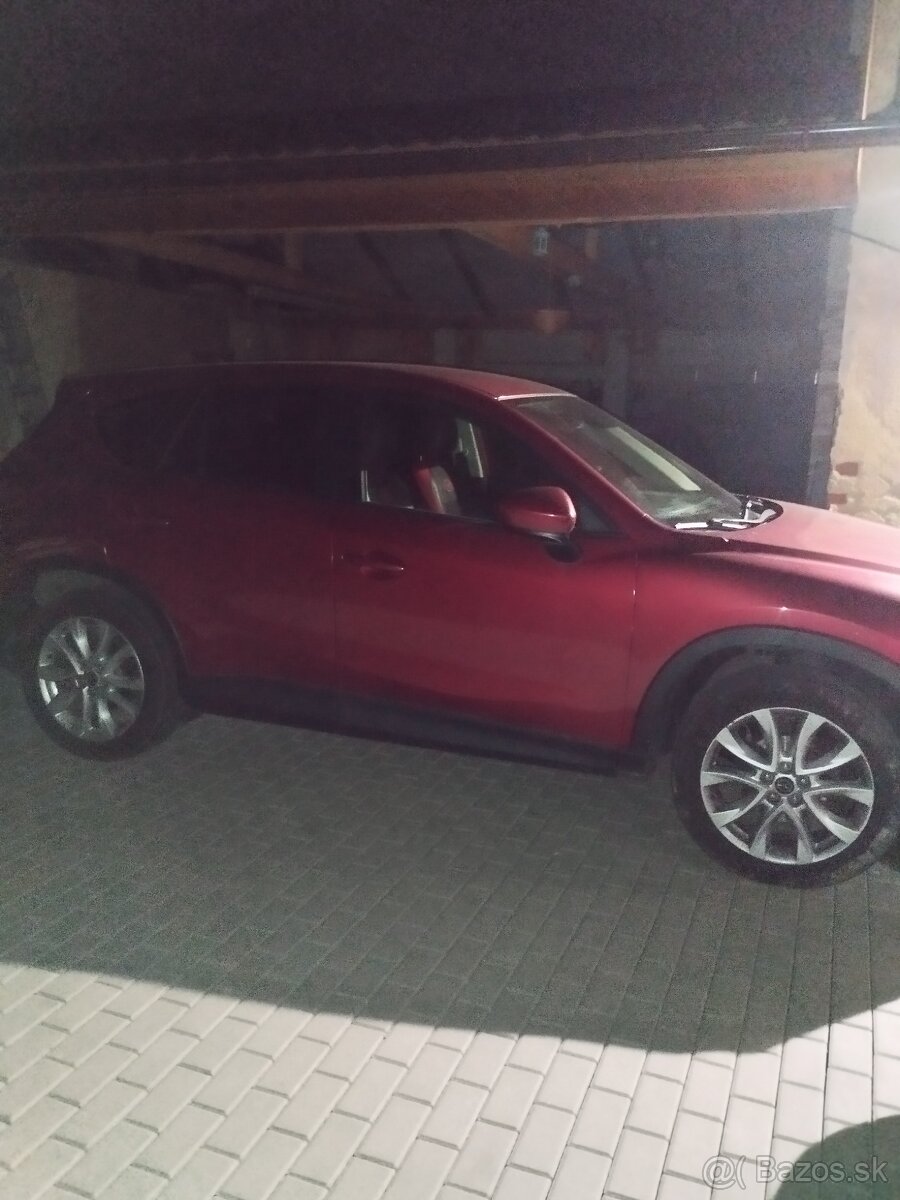 Mazda cx-5 2.2 skyactive-D 129kw 4x4 - 2