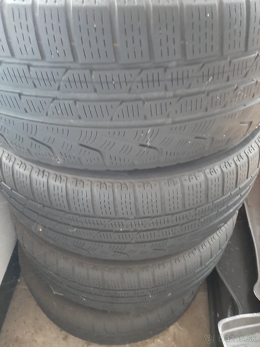 225/50 R17 bmw X1 - 2