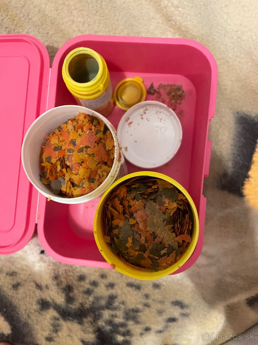 Krmivo pre rybičky - 2