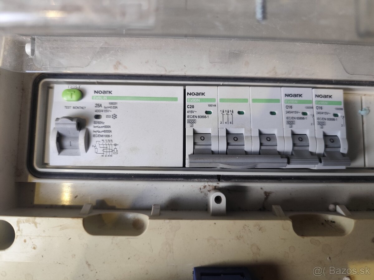 Predám prenosn rozvodnú skrinku - 2