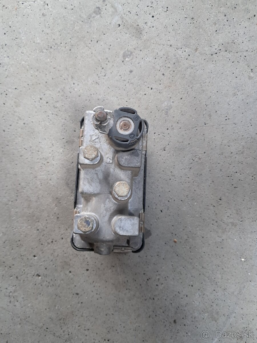 Elektrický regulačný ventil turba - 2