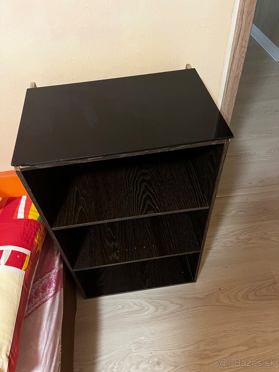 Vintage poličková skrinka - 2