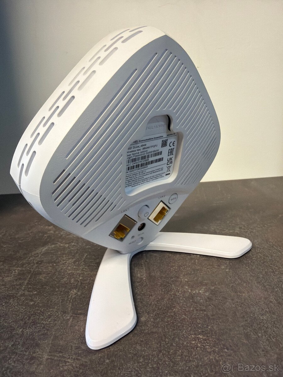 ZYXEL / wifi router - 2