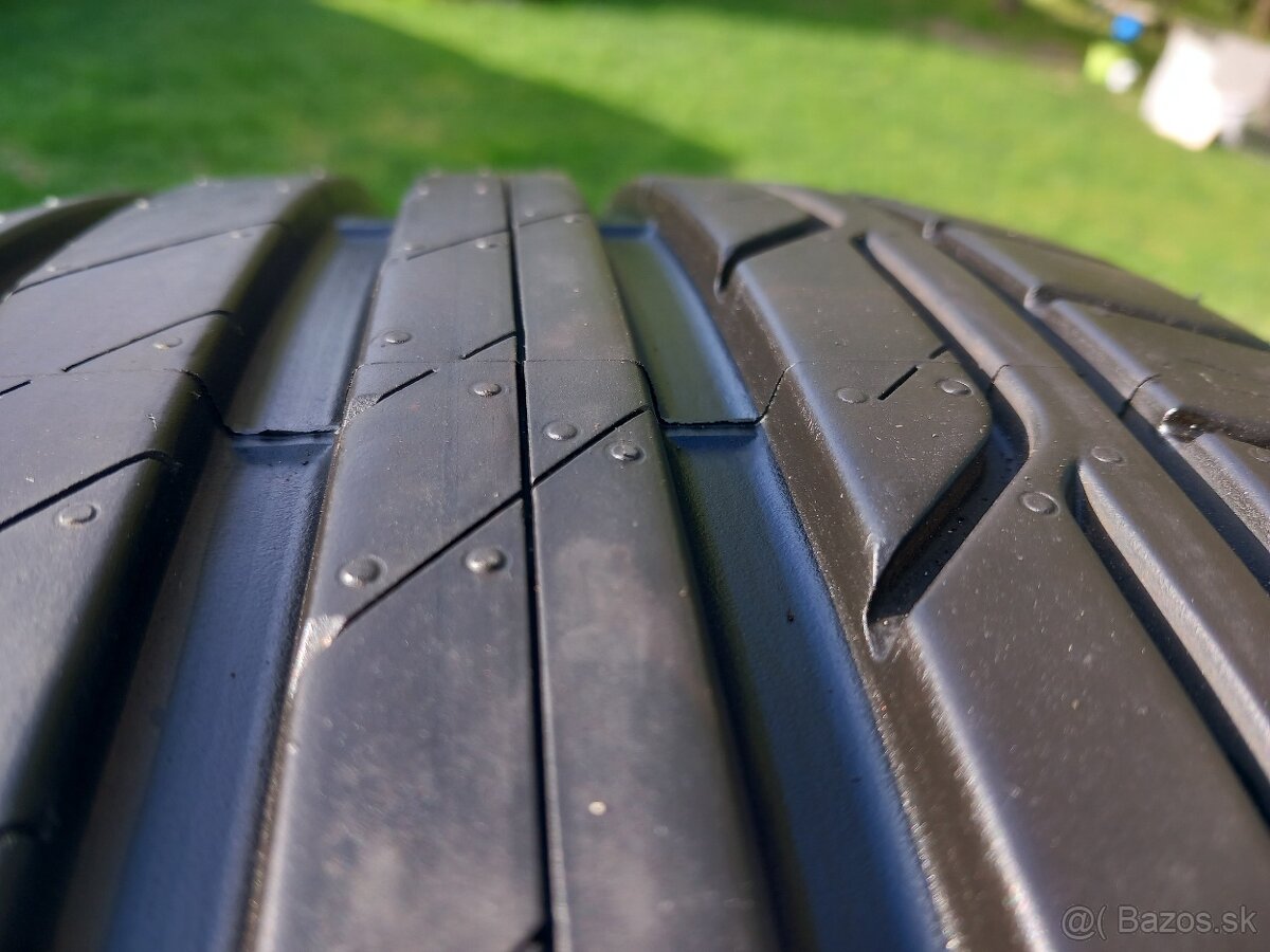 215/50 r18 letne pneumatiky - 2