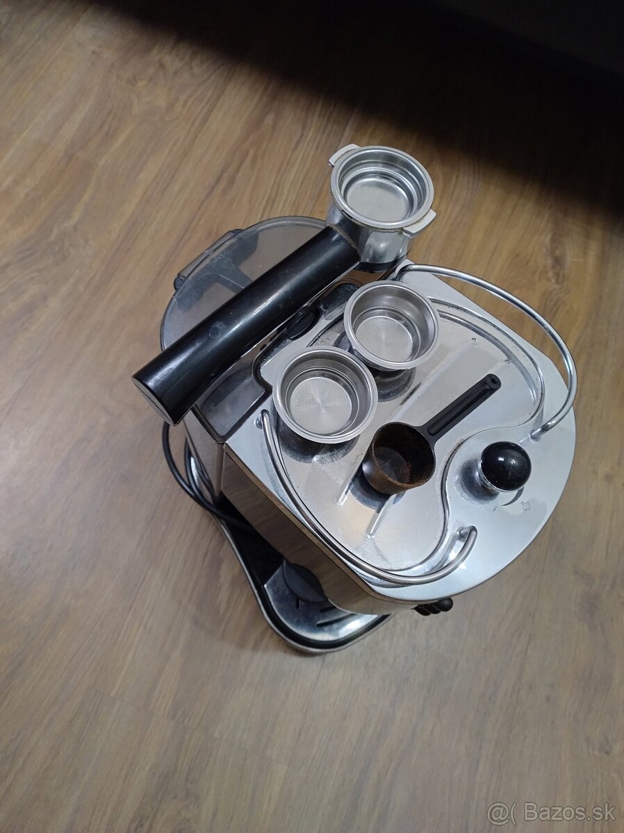 Pákový kávovar Delonghi Icona - 2