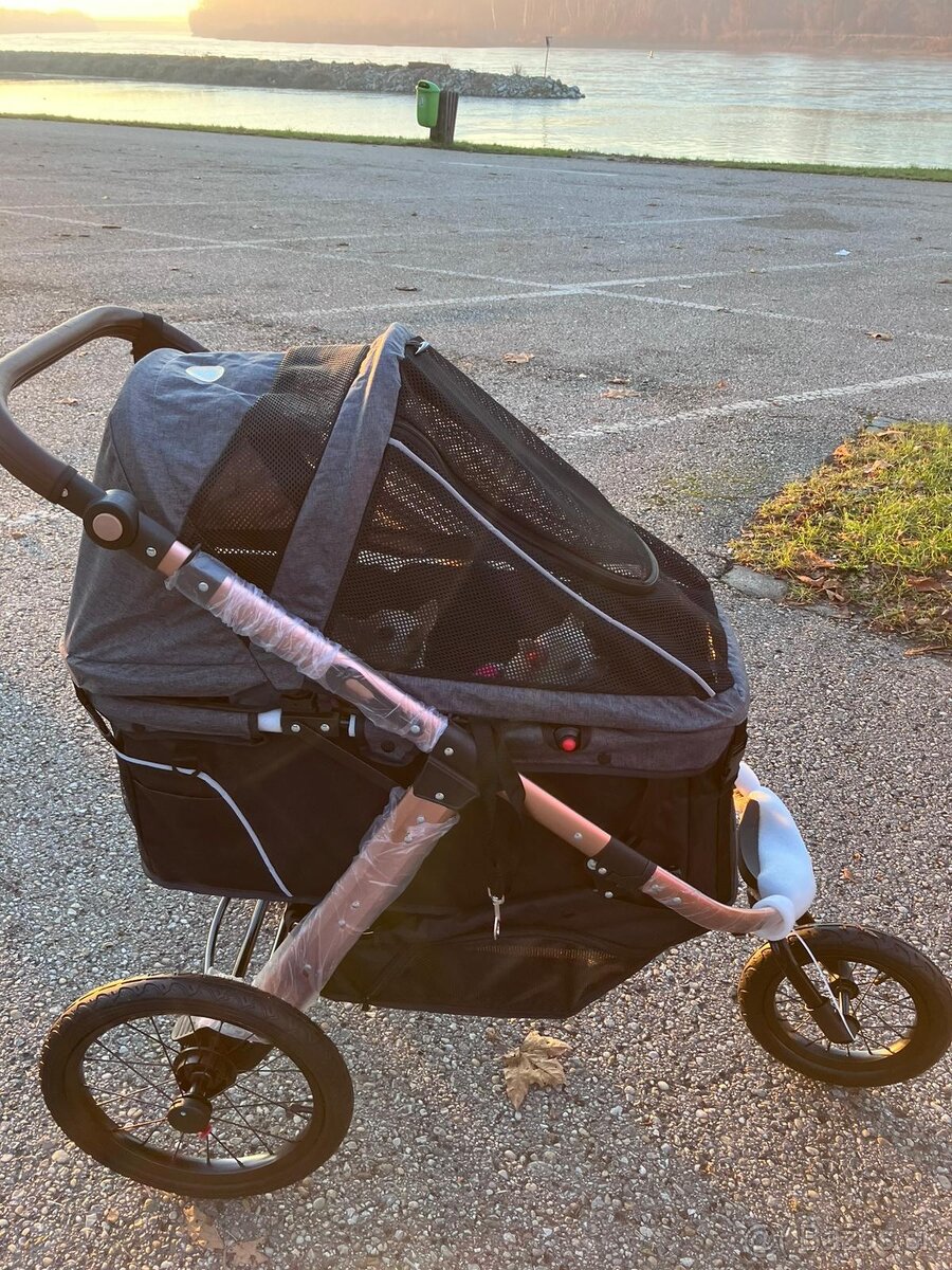 Kočík pre psa do 23 kg PetBuggy - 2
