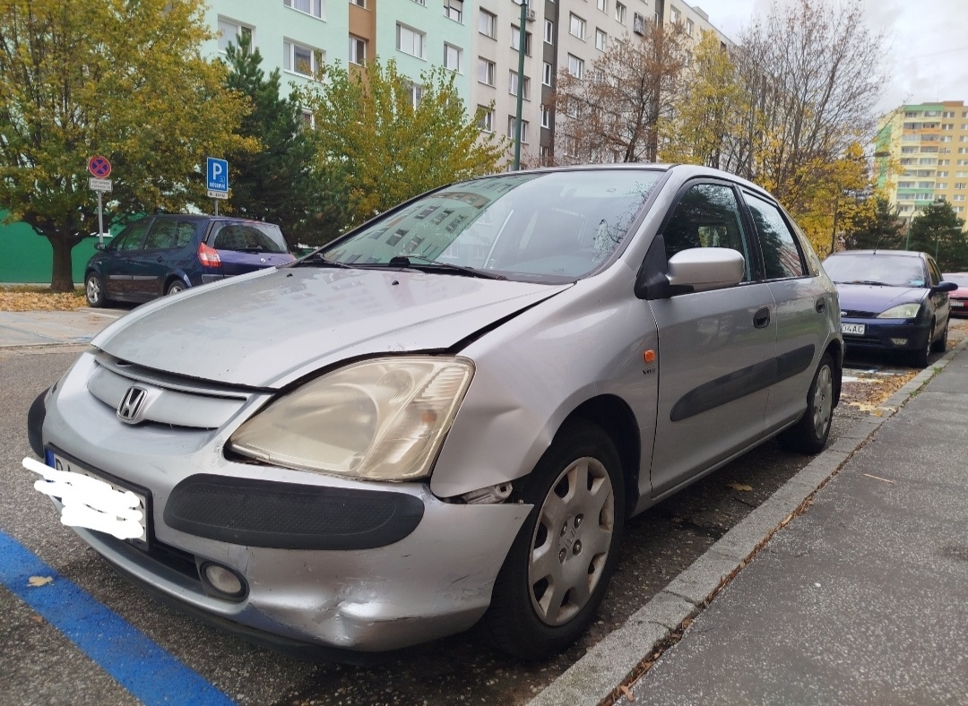 Honda Civic 7g 1.6 LS D16V1 VTEC - POJAZDNÉ - 2