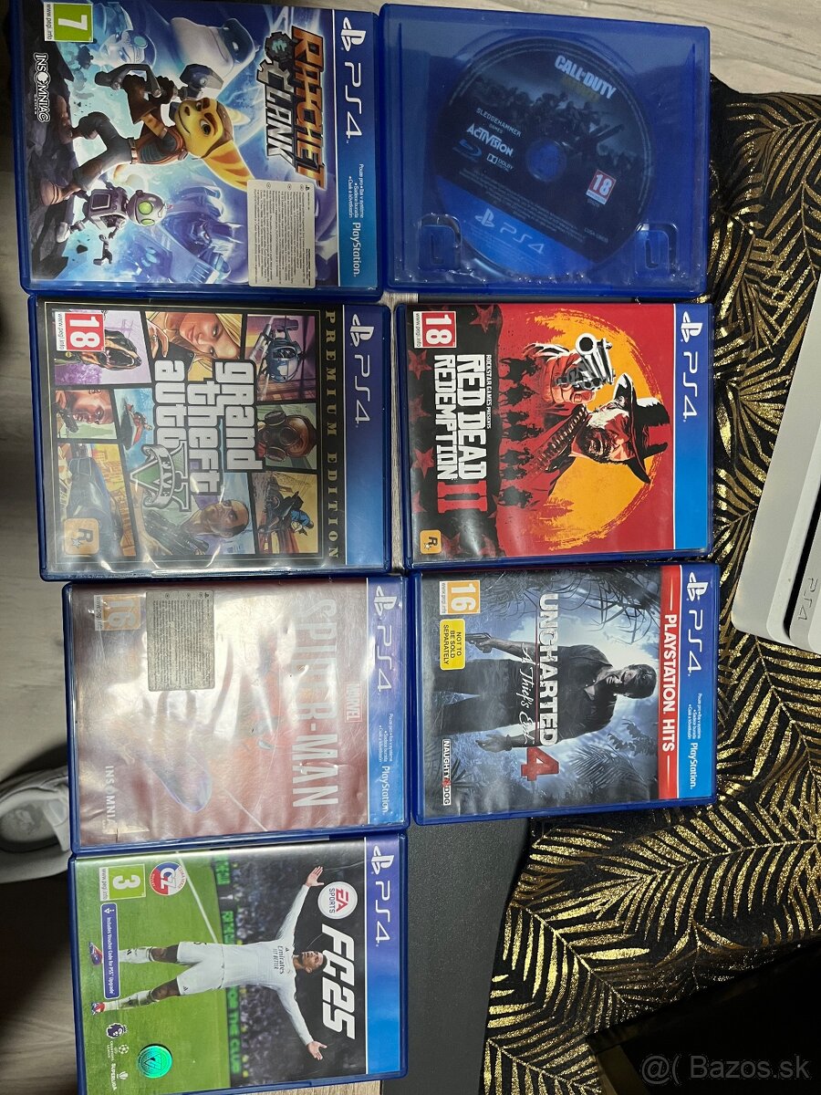 playstation 4 slim - 2