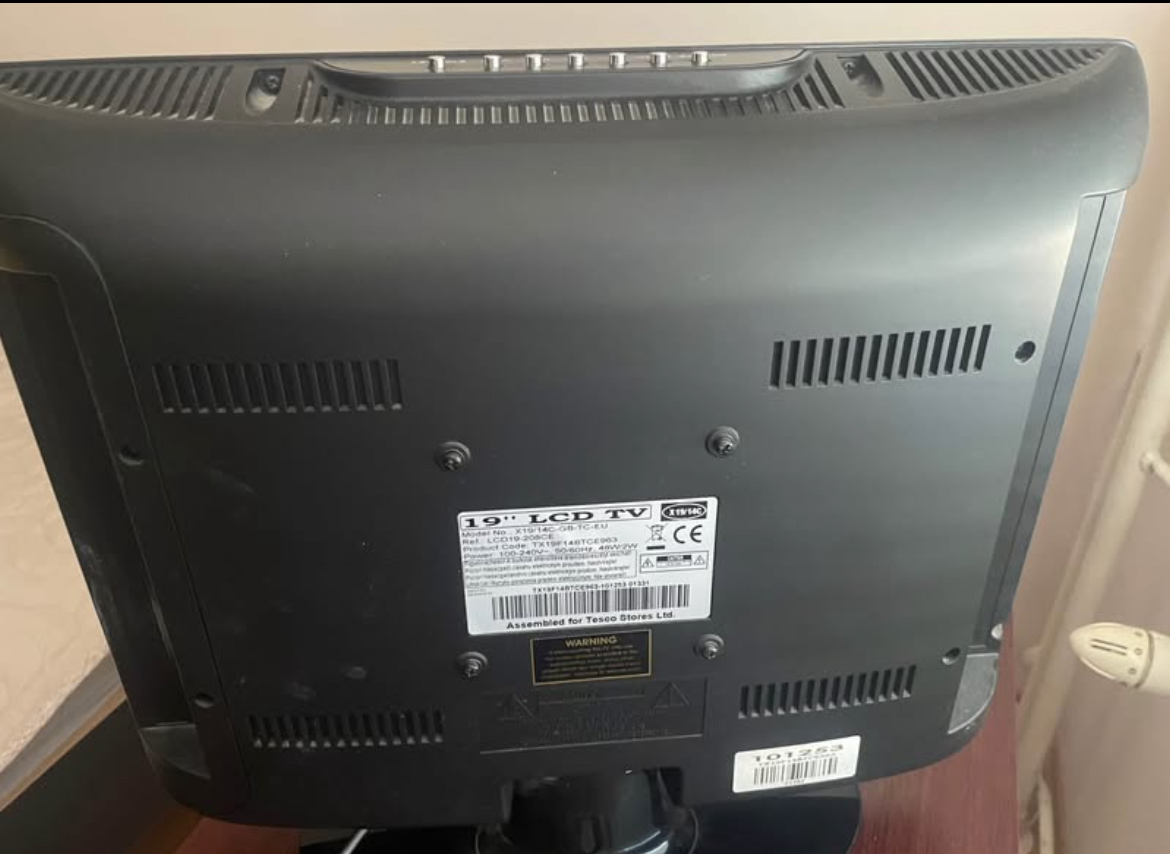 Televízor Technika - 2