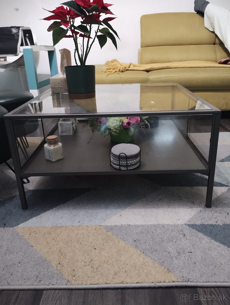 Konferenčný stolik - 2